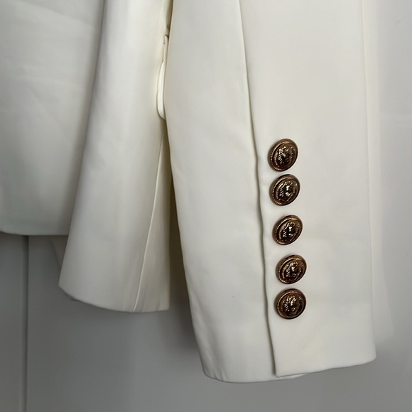 Women’s Classic Tailored Double Breast Blazer Gold Button - Picture 9 of 13